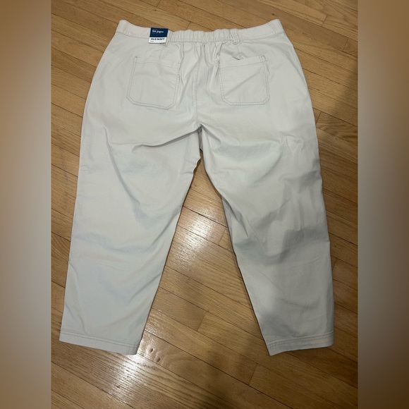 Old Navy Cream Chino Pants - Picture 6 of 10